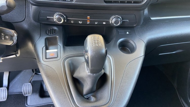 Peugeot Partner 1.6 Hdi 3/lug CarPlay 100 CV