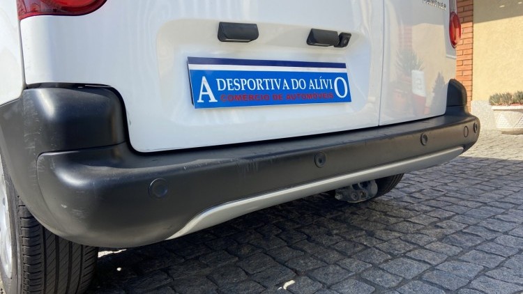 Peugeot Partner 1.6 Hdi 3 Lug GPS + 120 CV
