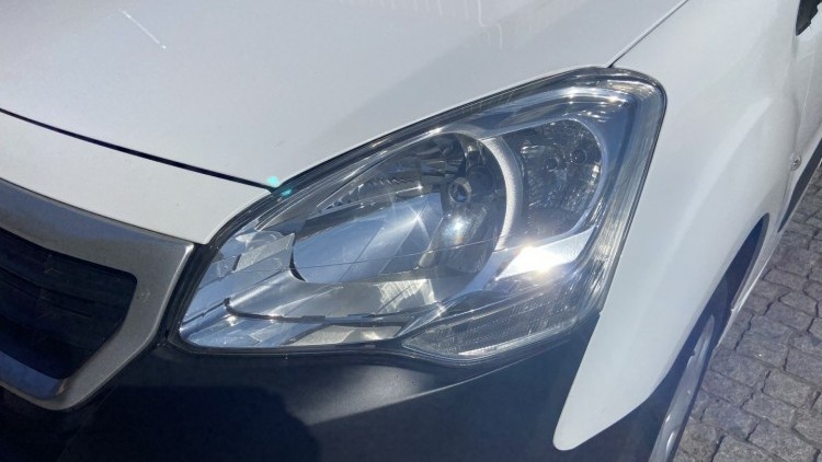 Peugeot Partner 1.6 Hdi 3 Lug GPS + 120 CV
