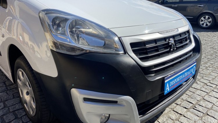 Peugeot Partner 1.6 Hdi 3 Lug GPS + 120 CV