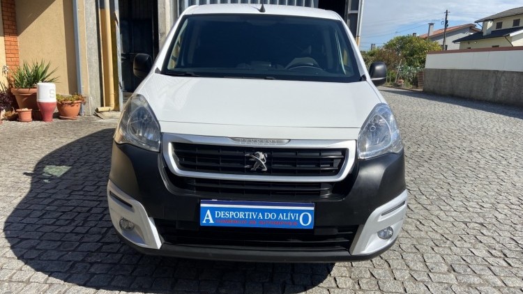 Peugeot Partner 1.6 Hdi 3 Lug GPS + 120 CV