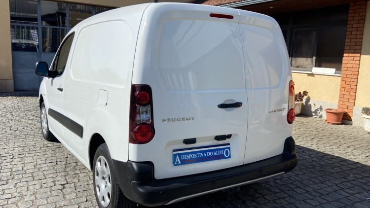 Peugeot Partner 1.6 Hdi 3 Lug GPS + 120 CV