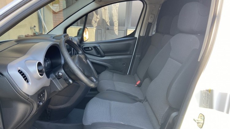 Peugeot Partner 1.6 Hdi 3 Lug GPS + 120 CV