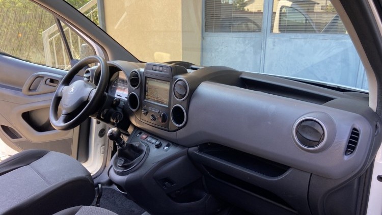 Peugeot Partner 1.6 Hdi 3 Lug GPS + 120 CV