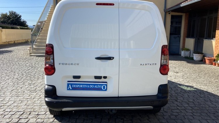 Peugeot Partner 1.6 Hdi 3 Lug GPS + 120 CV