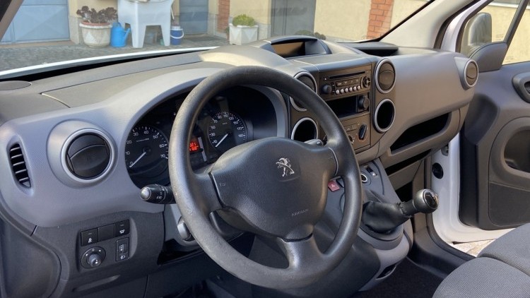 Peugeot Partner 1.6 Hdi 3 Lug C/ AC