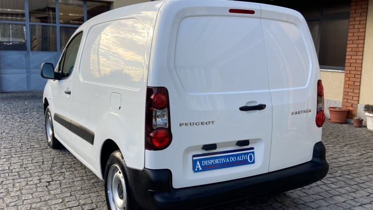 Peugeot Partner 1.6 Hdi 3 Lug C/ AC