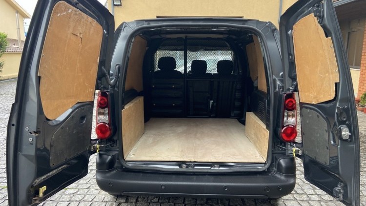 Peugeot Partner 1.6 Hdi 3 Lug GPS + 100 CV