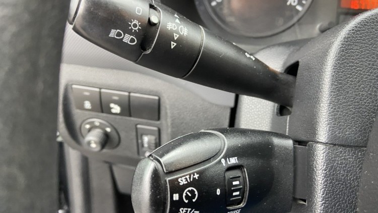 Peugeot Partner 1.6 Hdi 3 Lug GPS + 100 CV