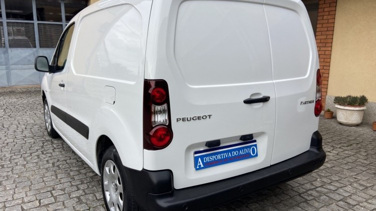 Peugeot Partner 1.6 Hdi 100cv GPS 3-LUG.