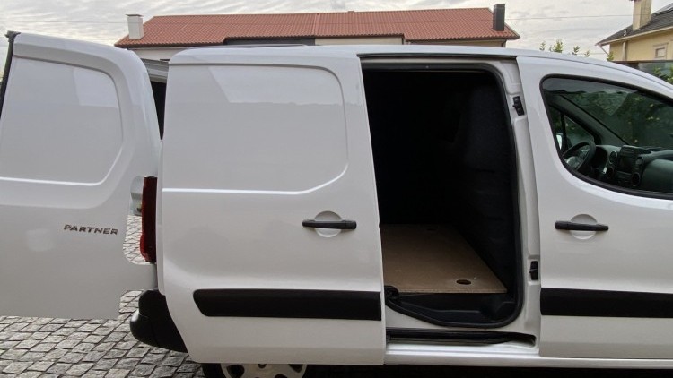 Peugeot Partner 1.6 Hdi 100cv GPS 3-LUG.