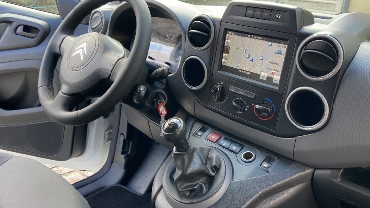 Citro&euml;n Berlingo 1.6 HDI 100 CV GPS + Camara