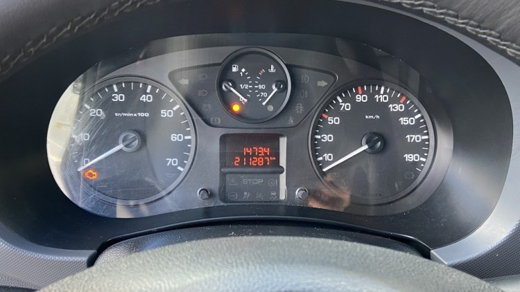 Citro&euml;n Berlingo 1.6 HDI 100 CV GPS + Camara