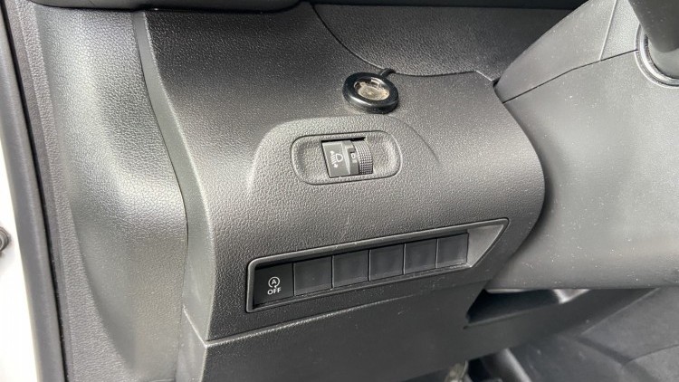 Peugeot Partner 1.6 Hdi 100cv CarPlay