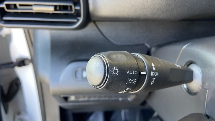Peugeot Partner 1.6 Hdi 100cv CarPlay
