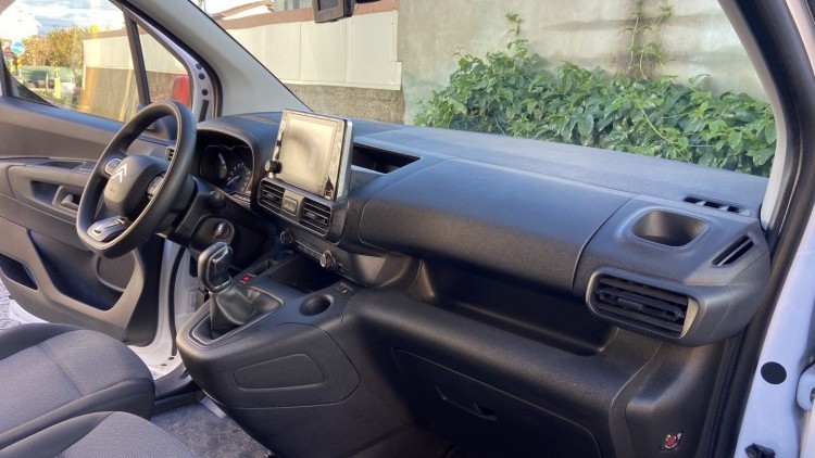 Citro&euml;n Berlingo 1.6 HDI L2 LONGA 100 cv CARPLAY