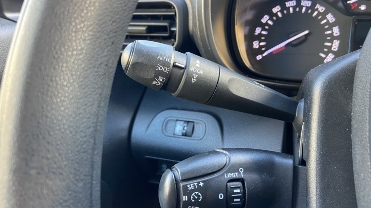 Citro&euml;n Berlingo 1.6 HDI L2 LONGA 100 cv CARPLAY
