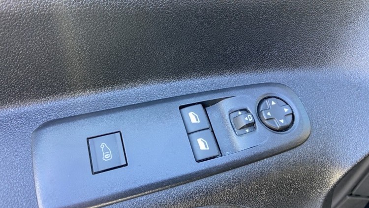Citro&euml;n Berlingo 1.6 HDI L2 LONGA 100 cv CARPLAY