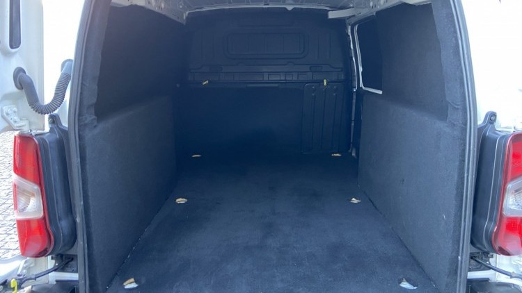 Citro&euml;n Berlingo 1.6 HDI L2 LONGA 100 cv CARPLAY