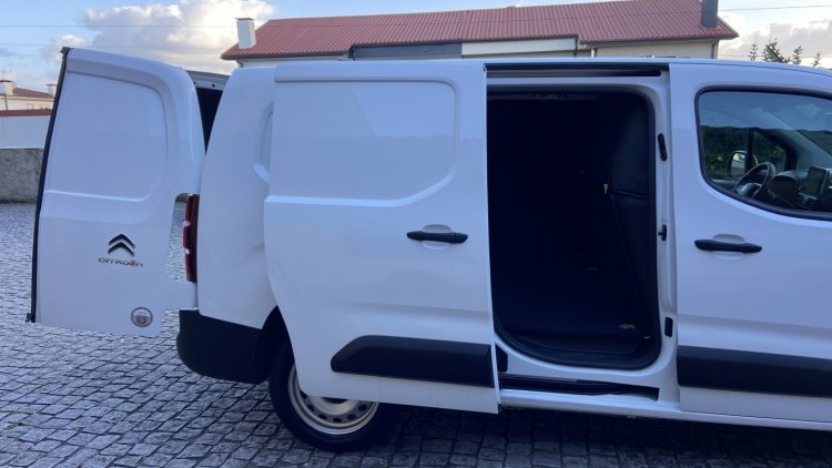 Citro&euml;n Berlingo 1.6 HDI L2 LONGA 100 cv CARPLAY