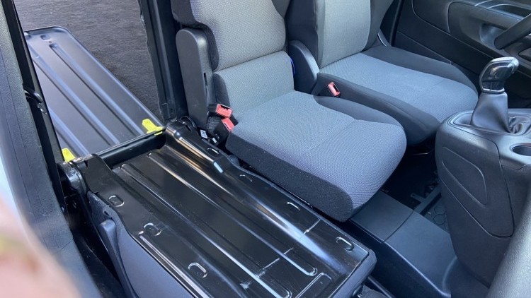 Citro&euml;n Berlingo 1.6 HDI L2 LONGA 100 cv CARPLAY