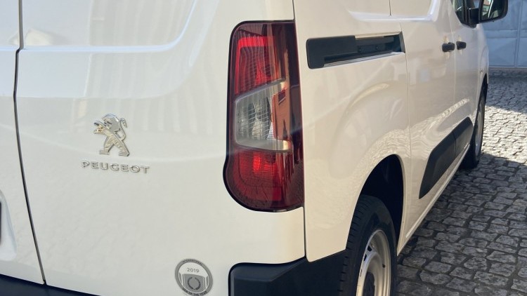 Peugeot Partner 1.6 Hdi 100cv Premium CarPlay
