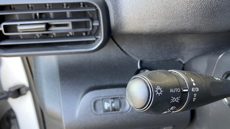 Peugeot Partner 1.6 Hdi 100cv Premium CarPlay