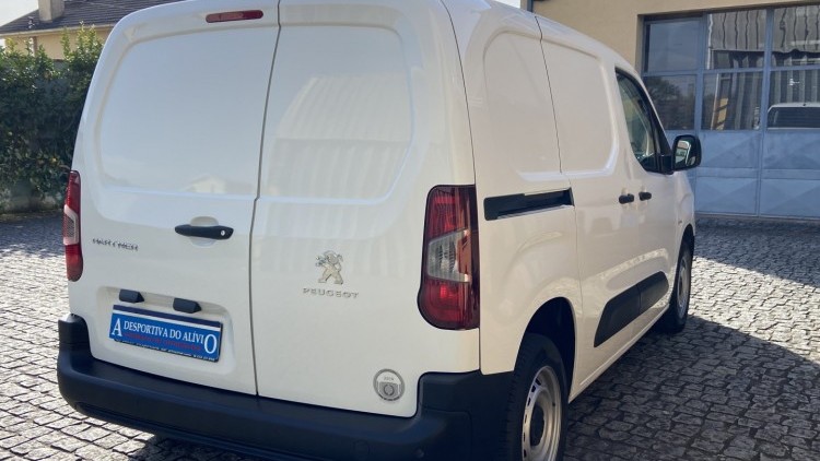 Peugeot Partner 1.6 Hdi 100cv Premium CarPlay