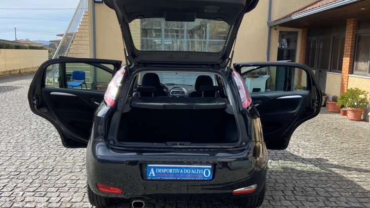 Fiat Punto 1.3 M-Jet LOUNGE S&S