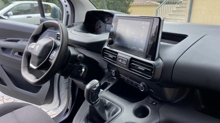 Peugeot Partner 1.6 Hdi 100cv Premium CarPlay
