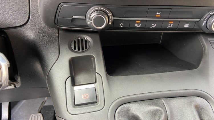 Peugeot Partner 1.6 Hdi 100cv Premium CarPlay