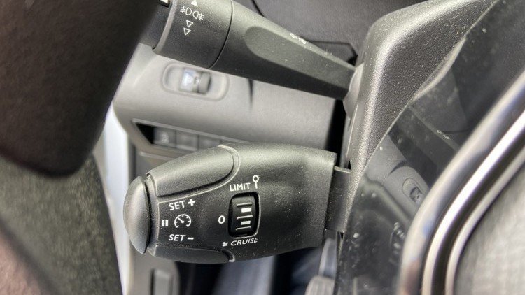 Peugeot Partner 1.6 Hdi 100cv Premium CarPlay