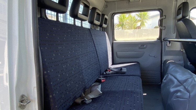 Mitsubishi Canter FUSO 3C13D CABINE DUPLA