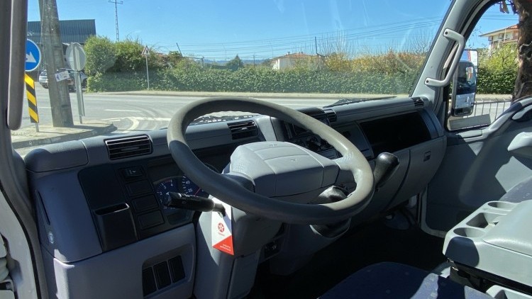 Mitsubishi Canter FUSO 3C13D CABINE DUPLA
