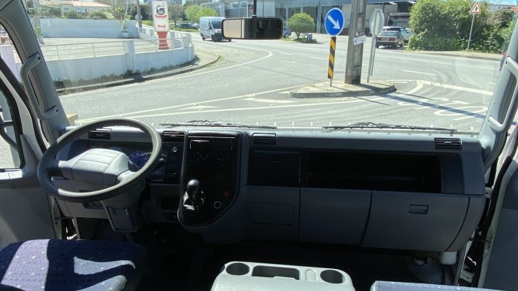 Mitsubishi Canter FUSO 3C13D CABINE DUPLA