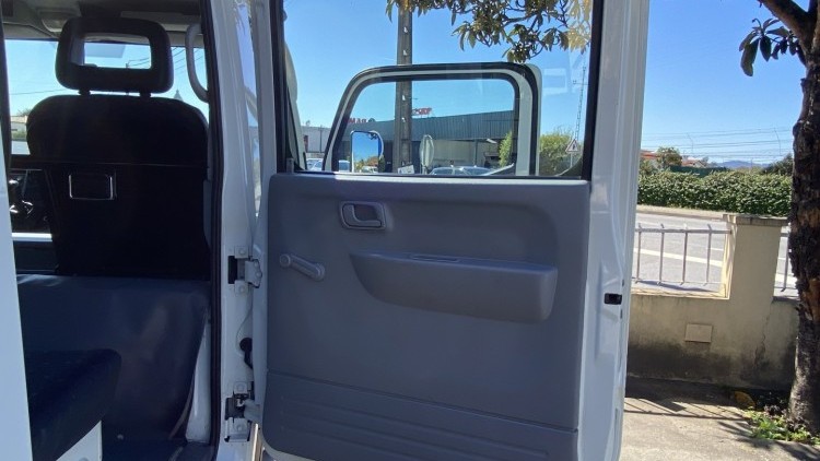 Mitsubishi Canter FUSO 3C13D CABINE DUPLA