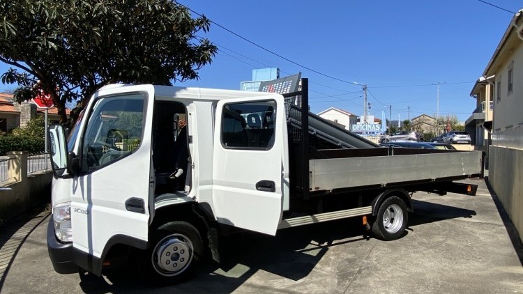 Mitsubishi Canter FUSO 3C13D CABINE DUPLA