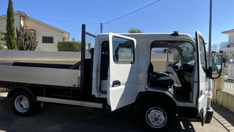 Mitsubishi Canter FUSO 3C13D CABINE DUPLA