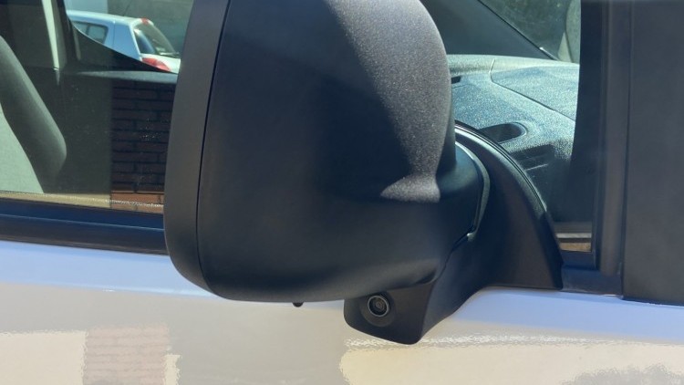 Citro&euml;n Berlingo 1.6 HDI 100 cv CarPlay e C&acirc;mara
