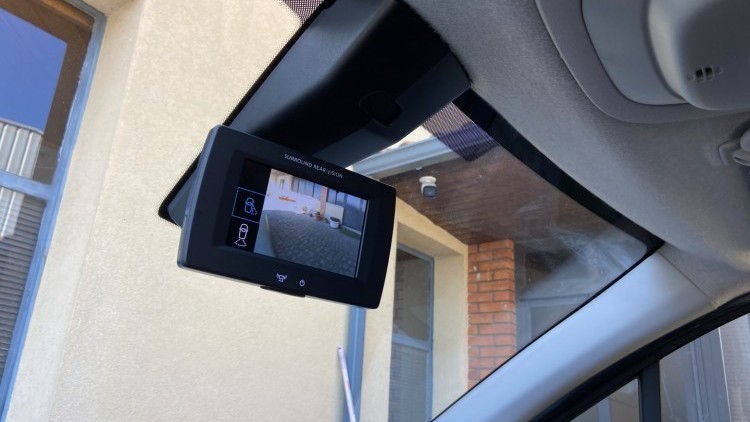 Citro&euml;n Berlingo 1.6 HDI 100 cv CarPlay e C&acirc;mara