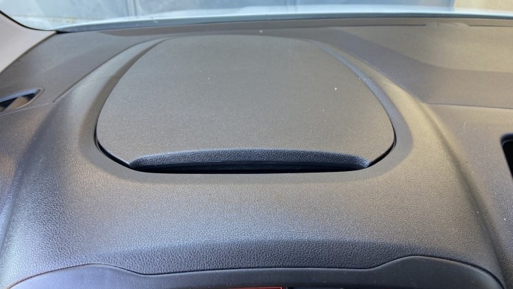 Citro&euml;n Berlingo 1.6 HDI 100 cv CarPlay e C&acirc;mara