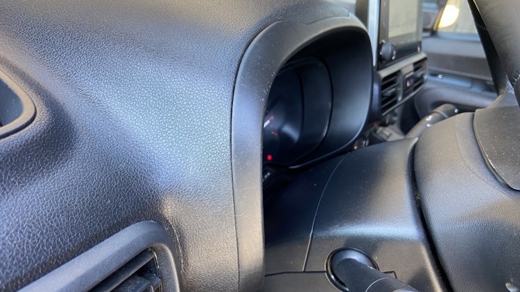Citro&euml;n Berlingo 1.6 HDI 100 cv CarPlay e C&acirc;mara