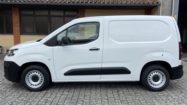 Citro&euml;n Berlingo 1.6 HDI 100 cv M Club CarPlay