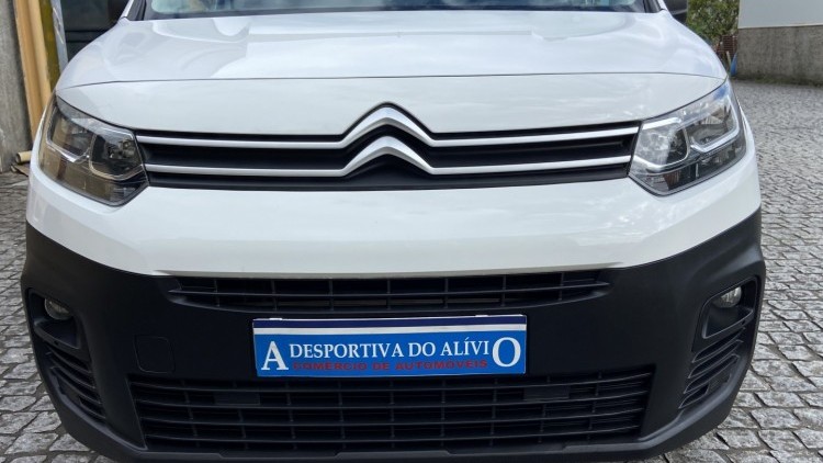 Citro&euml;n Berlingo 1.6 HDI 100 cv M Club CarPlay