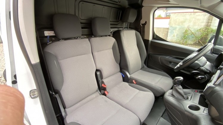 Citro&euml;n Berlingo 1.6 HDI 100 cv M Club CarPlay