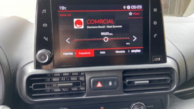 Citro&euml;n Berlingo 1.6 HDI 100 cv M Club CarPlay
