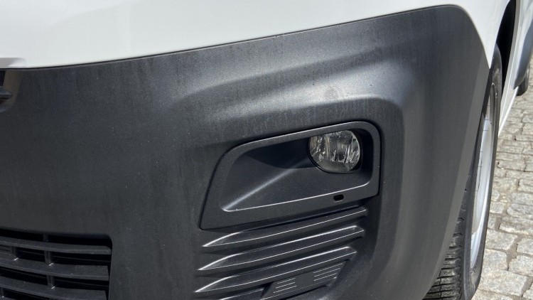 Citro&euml;n Berlingo 1.6 BlueHDI 100cv CARPLAY e CAMARA