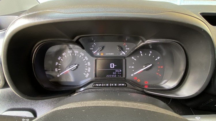 Citro&euml;n Berlingo 1.6 BlueHDI 100cv CARPLAY e CAMARA