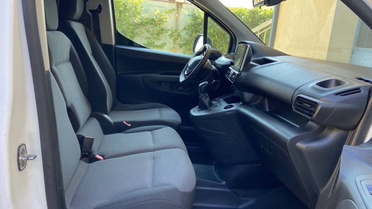 Peugeot Partner 1.6 Hdi 100cv Premium CarPlay