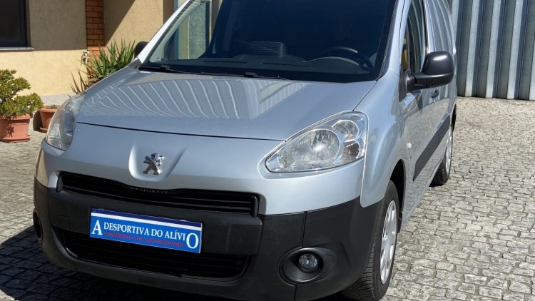 Peugeot Partner 1.6 Hdi 3 Lug GPS